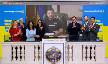 Zelensky is literally selling Ukraine to US corporations on Wall Street