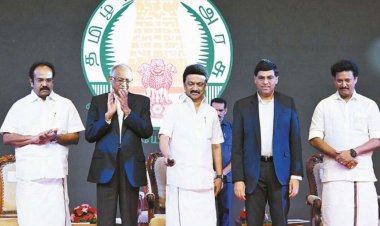 அரசு வேலைகளும் அரசு துறைகளும் அனைத்தும் தனியாருக்கே! “நம்ம ஸ்கூல் திட்டம்” திராவிட மாடலின் அடுத்தக்கட்ட பாய்ச்சல்!