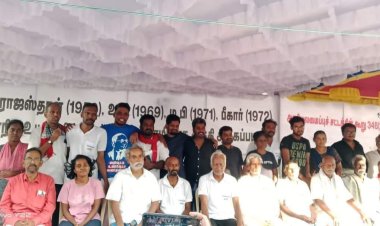 உயர்நீதிமன்றத்தில் தமிழ் கோரிக்கையை வலியுறுத்தி வழக்கறிஞர்களின் உண்ணாவிரத போரட்டமும்  திமுகவின் ஏமாற்று வாக்குறுதியும்