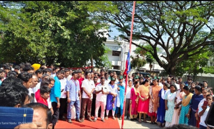 காலனியாதிக்கத்தின்  ஆதரவாளரான  ஈ.வே.ரா.வுக்கு புரட்சியாளர் பட்டம் கொடுக்கும் ஜனசக்தி!!