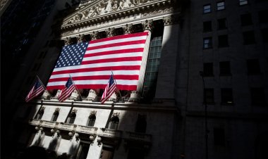 நிதியியல் நிதர்சனங்கள்: அமெரிக்காவின் வர்த்தகப் பற்றாக்குறையை காப்பு வரிக் கொள்கைகளால் தீர்த்துவிட முடியாது