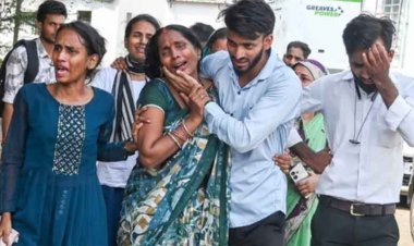 பாஜக ஆட்சியின் தோல்வியை தோலுரித்துக் காட்டும் மும்பை புறநகர் ரயில் மரணங்கள்