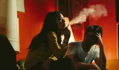 உதிரிச் சமூக விரோதிகள் யார்? அவர்களின் ஊற்றுக்கண் எது?