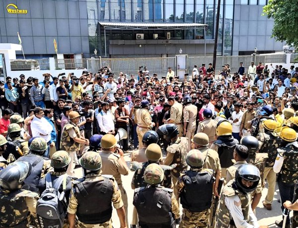 தேசிய தலைநகர் மண்டல (NCR) தொழிலாளர் போராட்டங்கள் இந்திய நெருக்க்டியை அம்பலப்படுத்துகின்றன