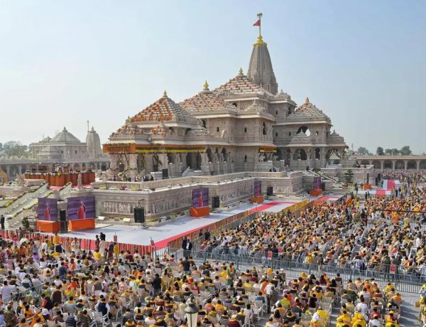 புனிதமான இடத்தில் ஒரு புனிதமற்ற குழப்பம்