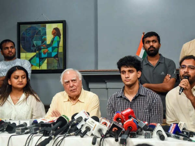 கரப்பான் பூச்சி கட்சியும் ஆளும் வர்க்க தொடர்பும்