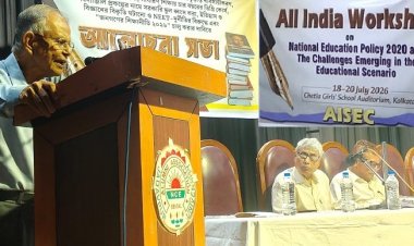 காவிகள், கார்ப்பரேட்கள் கைகளில் கந்தரகோலமாகும் கல்வி